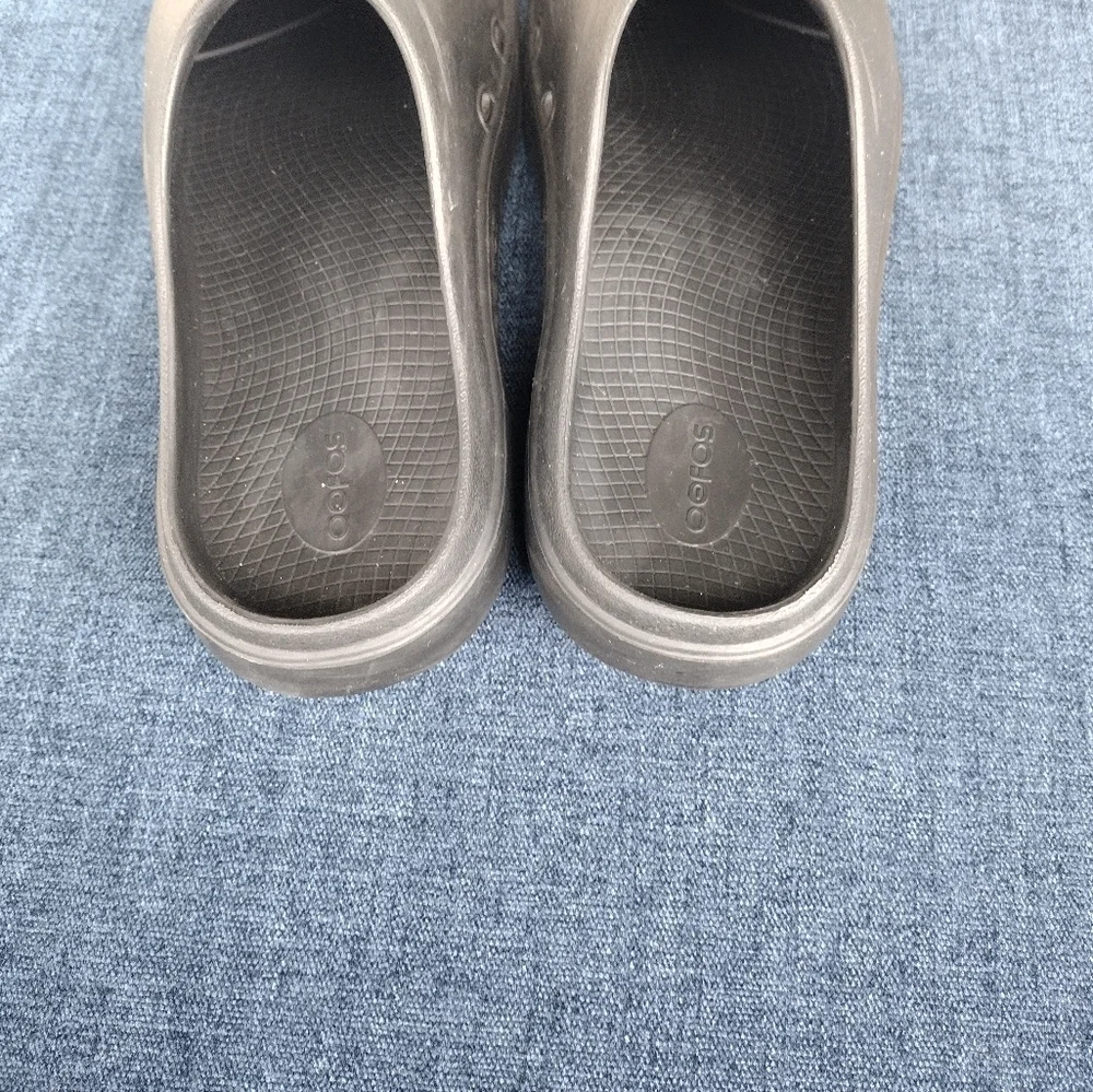 OOfos Shoes Men 11 Women 13 OOcloog Recovery Black Clogs Slip On Mule